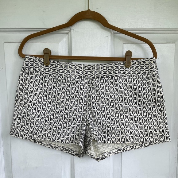 💥Express Shorts!💥 - Picture 2 of 9